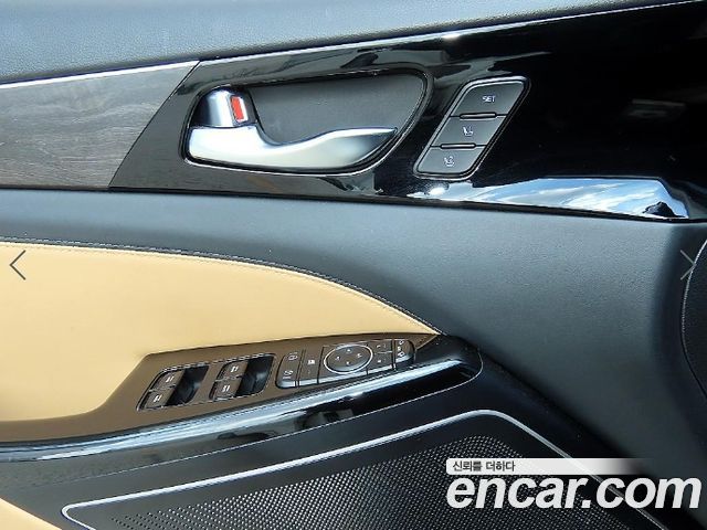 Kia K7 2020 — photo 11