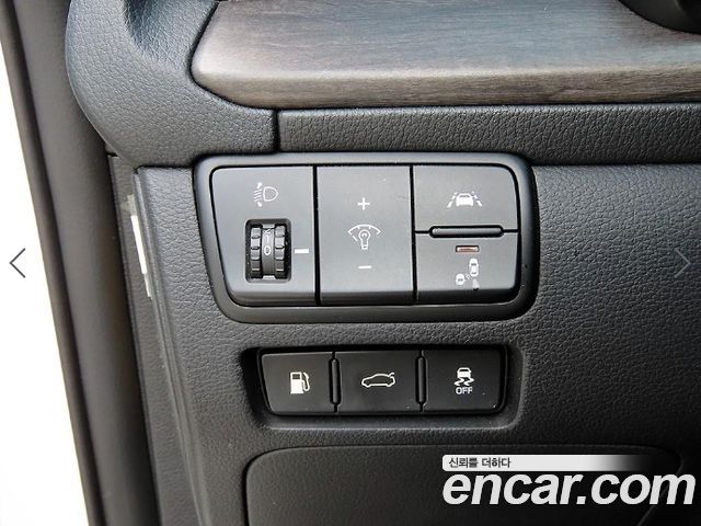 Kia K7 2020 — photo 12