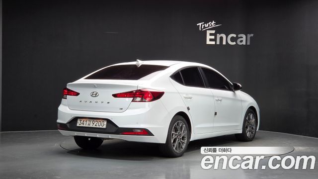 Hyundai AVANTE 2020 — photo 2