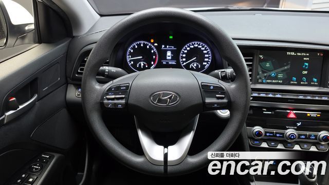 Hyundai AVANTE 2020 — photo 18