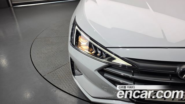 Hyundai AVANTE 2020 — photo 8