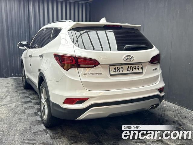 Hyundai Santafe 2016 — photo 4