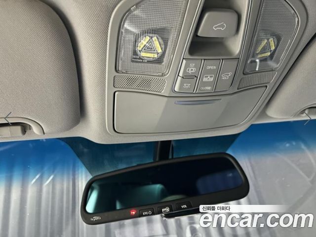 Hyundai Santafe 2016 — photo 14