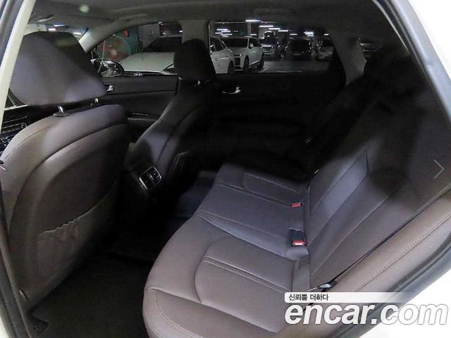 Kia K5 2019 — photo 7