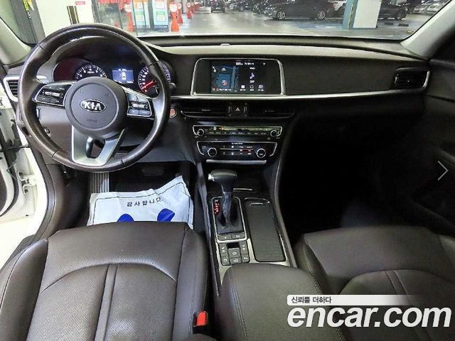 Kia K5 2019 — photo 10