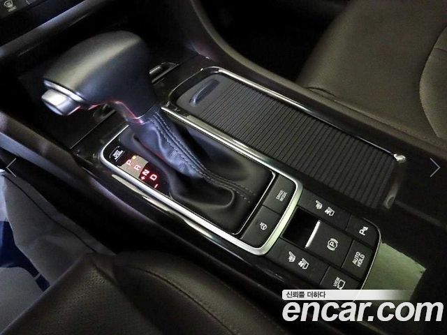 Kia K5 2019 — photo 12