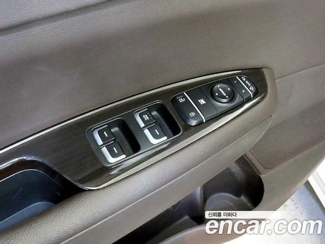 Kia K5 2019 — photo 13