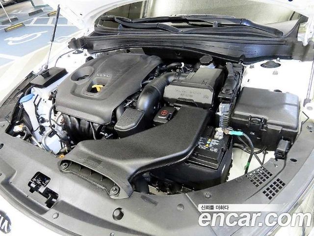 Kia K5 2019 — photo 19