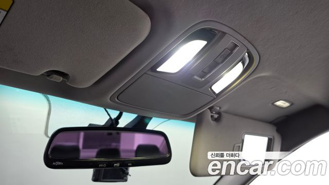 Kia K7 2016 — photo 23