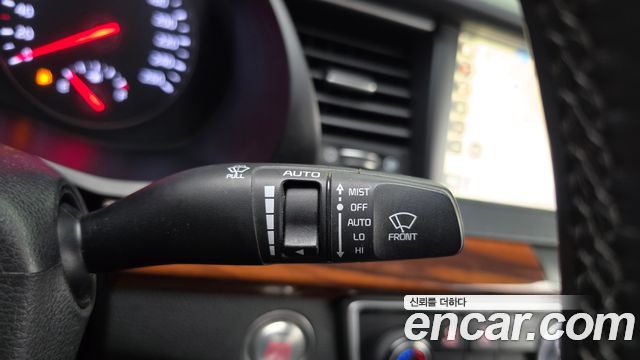 Kia K7 2016 — photo 28