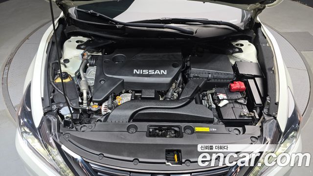 Nissan Altima 2018 — photo 6
