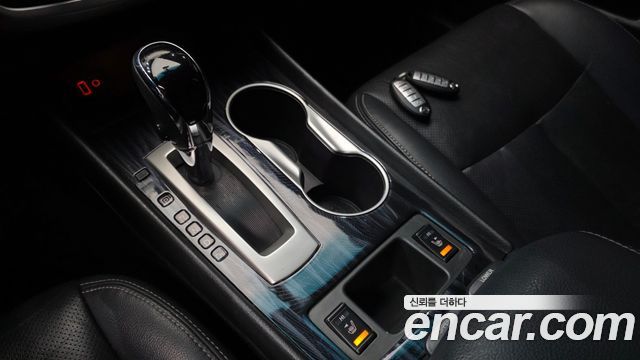Nissan Altima 2018 — photo 9