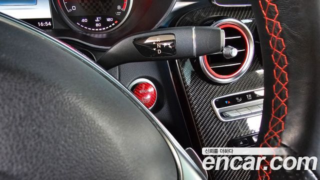Mercedes-Benz GLC-Class 2018 — photo 9