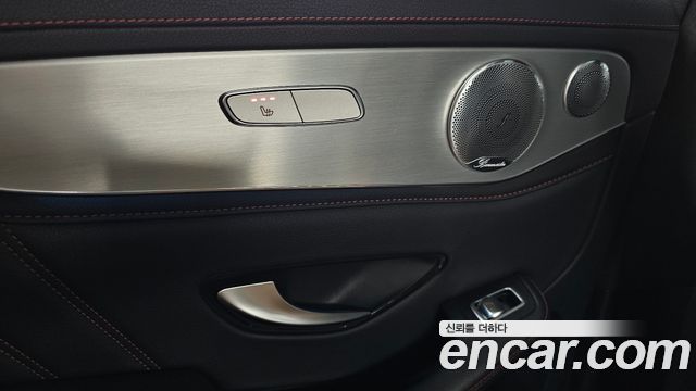 Mercedes-Benz GLC-Class 2018 — photo 18