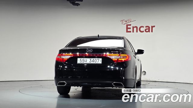 Hyundai Grandeur 2015 — photo 4