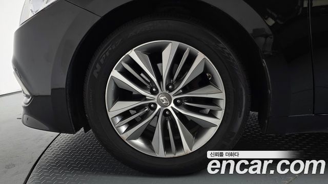 Hyundai Grandeur 2015 — photo 5