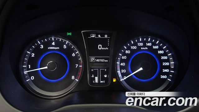 Hyundai Grandeur 2015 — photo 11