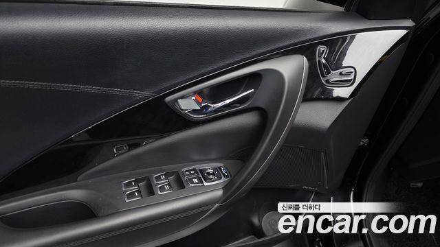 Hyundai Grandeur 2015 — photo 23