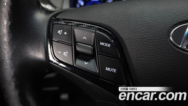Hyundai Grandeur 2015 — photo 28