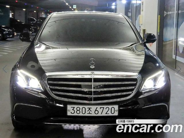 Mercedes-Benz E-Class 2020 — photo 2