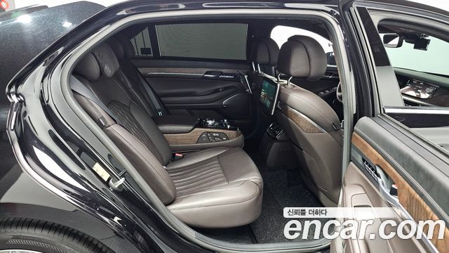Genesis G90 2021 — photo 17
