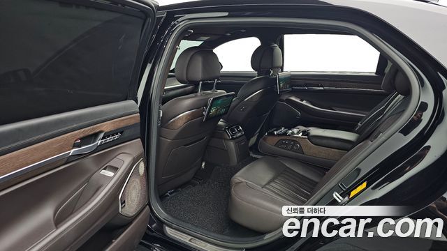 Genesis G90 2021 — photo 18