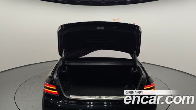Genesis G90 2021 — photo 26
