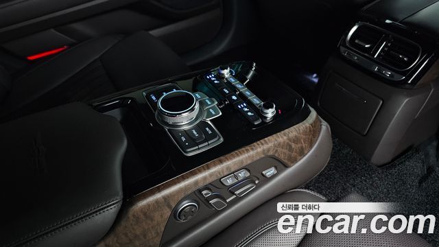 Genesis G90 2021 — photo 33