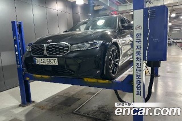 BMW 3-Series 2023 — photo 1