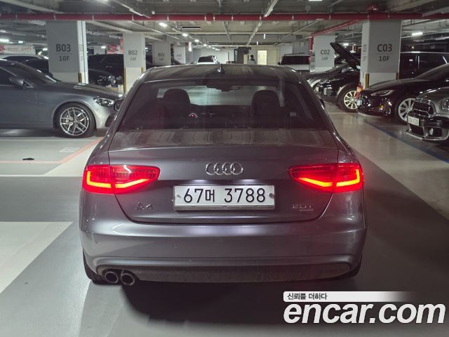 Audi A4 2014 — photo 5