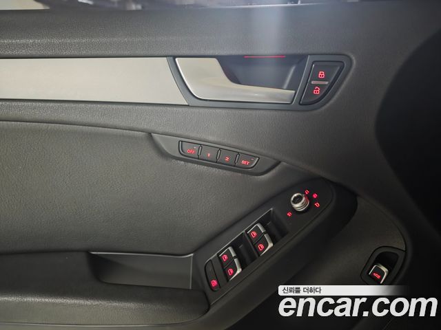 Audi A4 2014 — photo 12