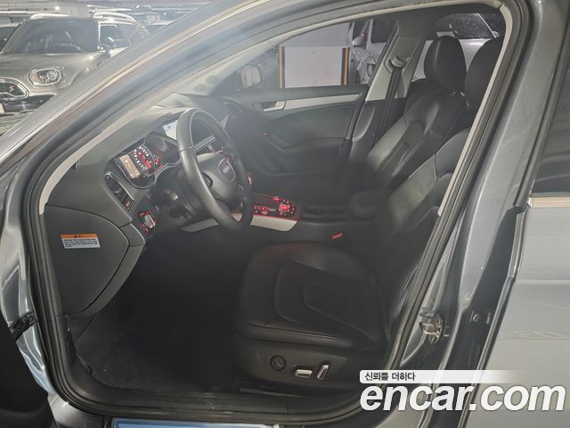 Audi A4 2014 — photo 15