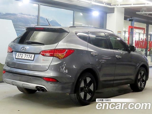 Hyundai Santafe 2013 — photo 2