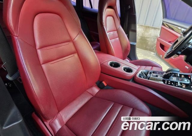 Porsche Panamera 2018 — photo 4