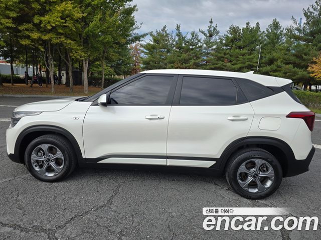 Kia Seltos 2023 — photo 3