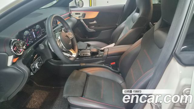 Mercedes-Benz CLA-Class 2023 — photo 5