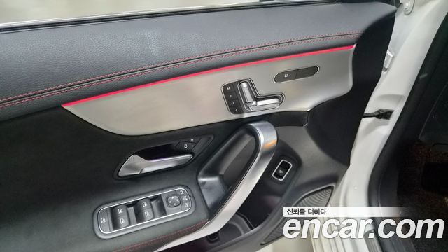 Mercedes-Benz CLA-Class 2023 — photo 6