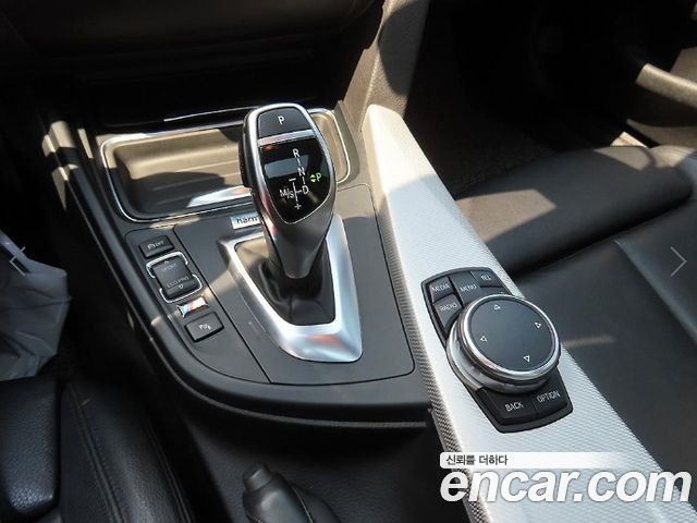 BMW 4-Series 2015 — photo 11