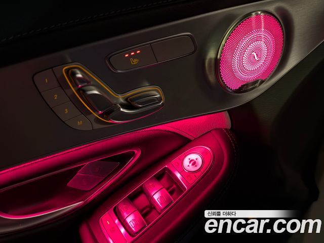 Mercedes-Benz C-Class 2016 — photo 11