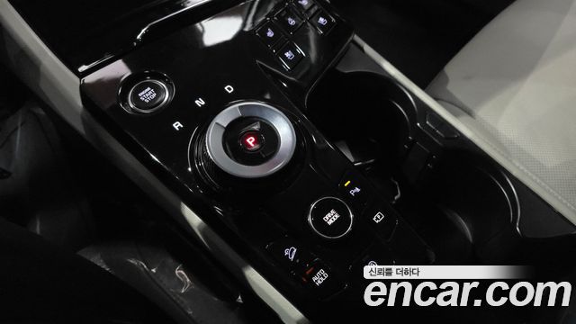 Kia Sportage 2022 — photo 12