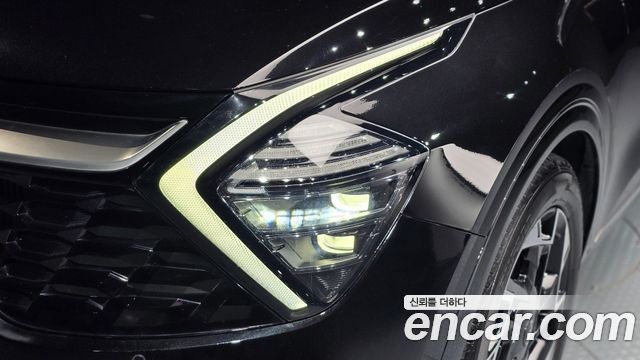 Kia Sportage 2022 — photo 8