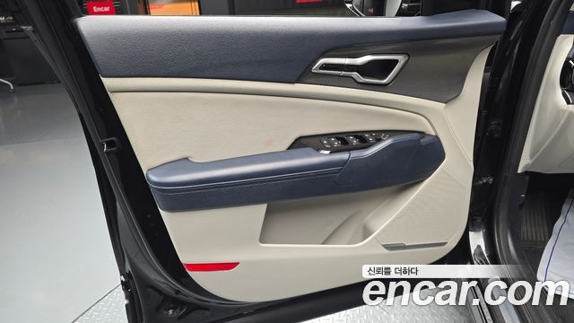 Kia Sportage 2022 — photo 14