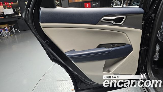 Kia Sportage 2022 — photo 15