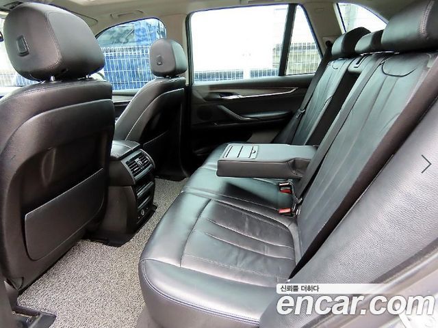 BMW X5 2015 — photo 6