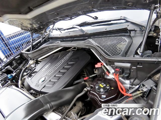 BMW X5 2015 — photo 19