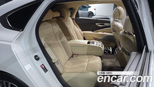 Kia K9 2019 — photo 17