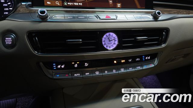 Kia K9 2019 — photo 25