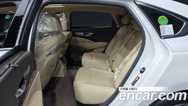 Kia K9 2019 — photo 16