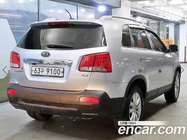 Kia Sorento 2012 — photo 4