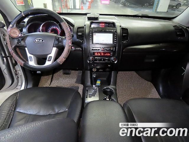 Kia Sorento 2012 — photo 10